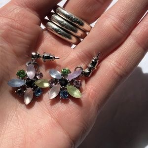 y2k style dangly floral jewel earrings 🌸